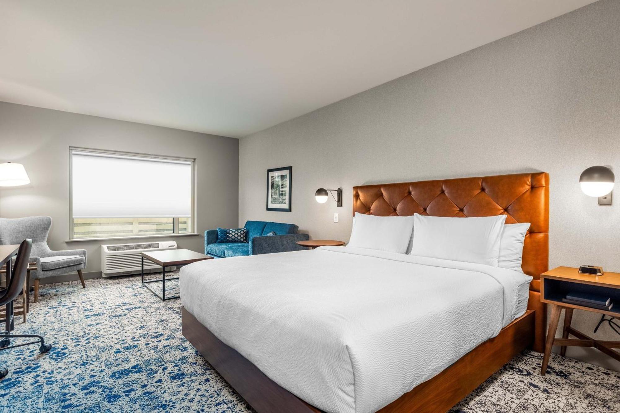 Four Points By Sheraton Kelowna Airport Extérieur photo